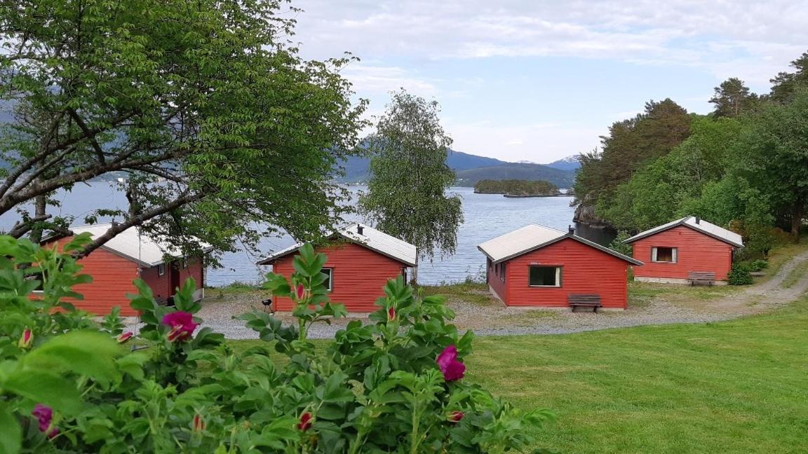 Eikefjord Teigen Leirstad, Feriehus Og Hytter المظهر الخارجي الصورة